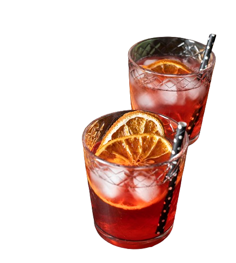 miscela di cocktail in bicchieri con frutta d arancia removebg preview